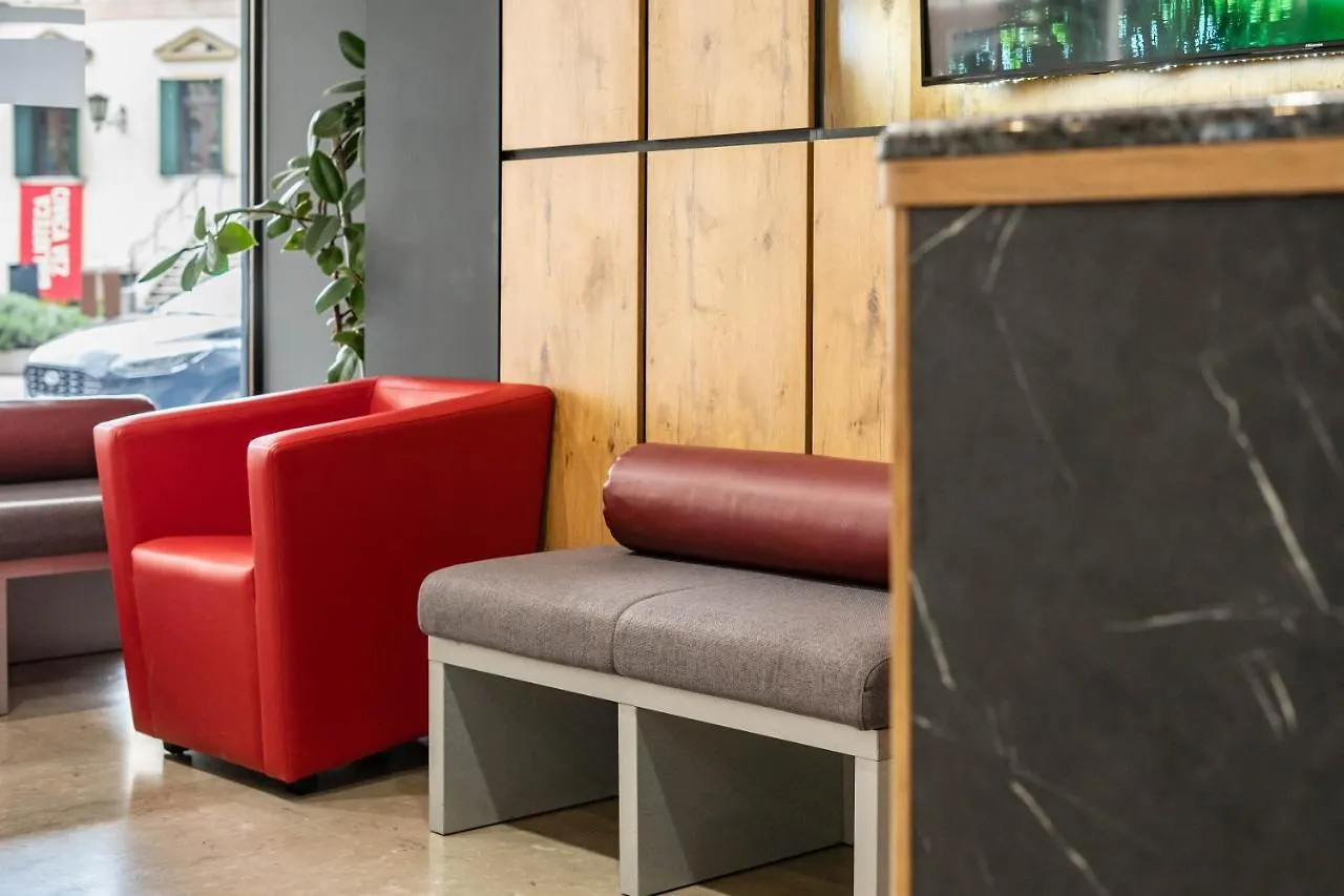 Hotel Centrale Mestre 3*,  Italien