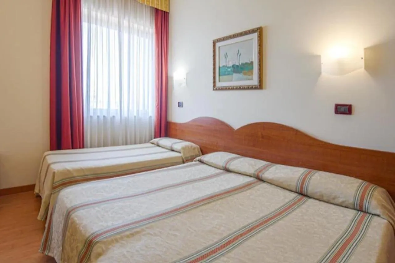 Hotel Centrale Mestre 3*,  Italien