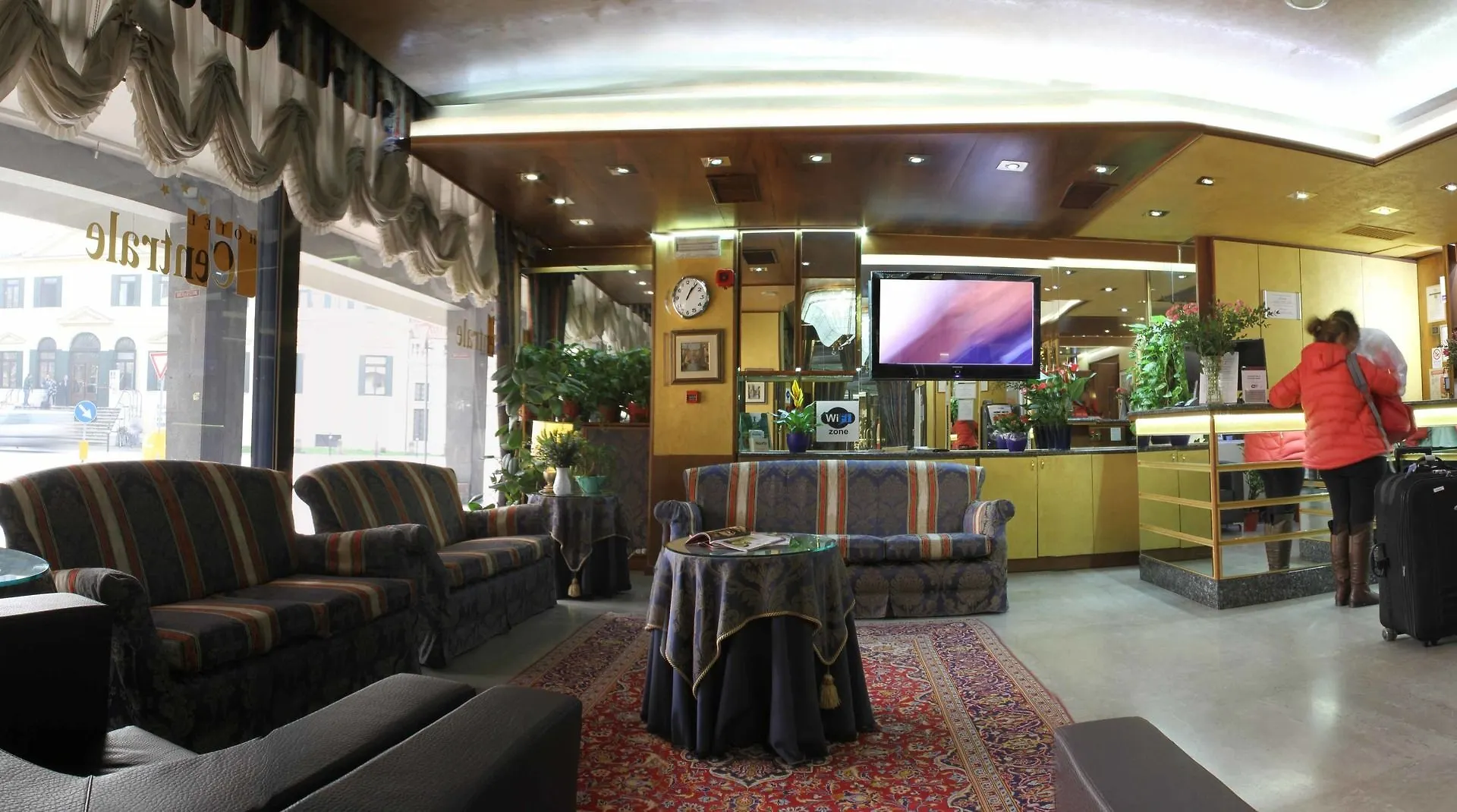 Hotel Centrale Mestre 3*,