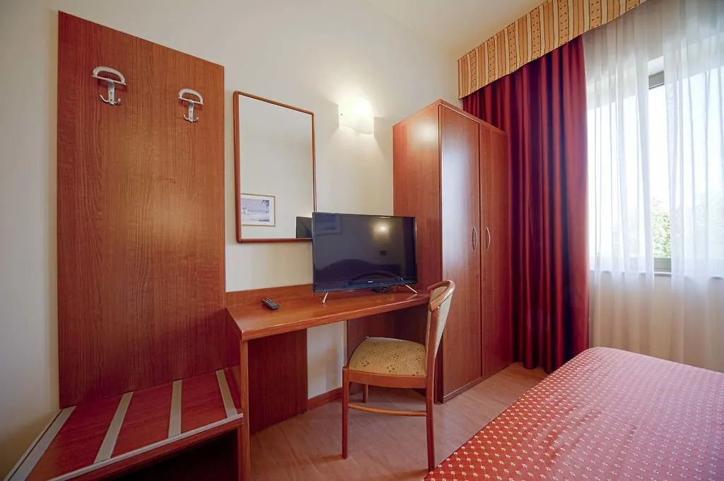 Hotel Centrale Mestre 3*,  Italien